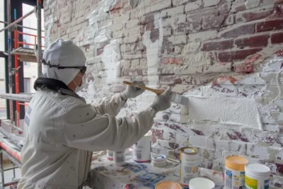 como pintar una pared de ladrillo